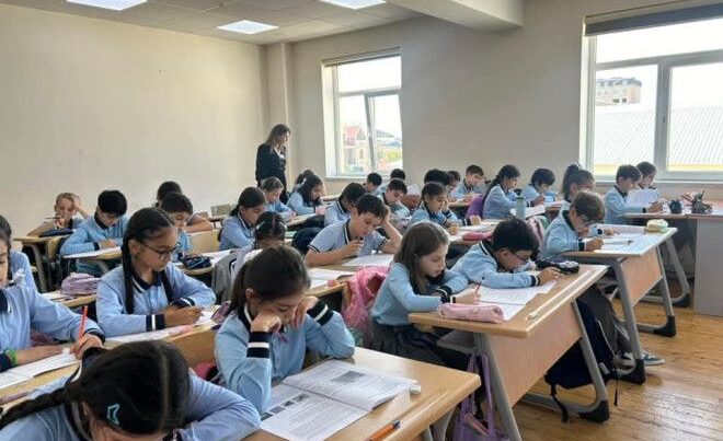 Vahid məktəbli formasının tətbiqi niyə vacibdir və hansı üstünlüklər vəd edir? – MÜHÜM DETALLAR