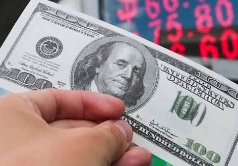 Banklar köhnə dollarları niyə qəbul etmir? – İqtisadçı səbəbi açıqladı