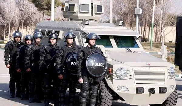 İranda silahlı toqquşma: ağır texnika yeridildi