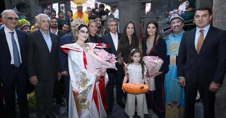 Leyla Əliyeva 98 il sonrakı tarixi gecədə – FOTOLAR 
