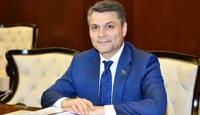 Məzahir Əfəndiyev barəsində 9 işə xitam verildi