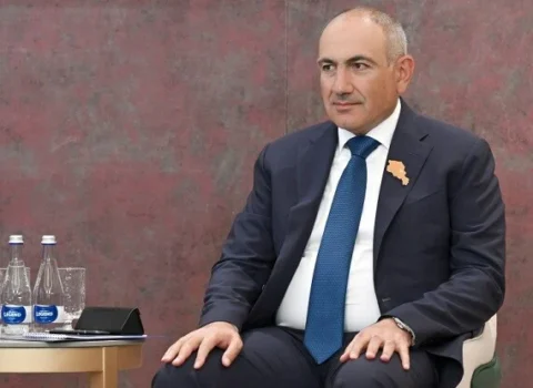 Nikol Paşinyan Türkmənistana getdi
