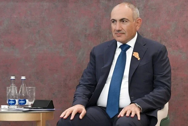 Nikol Paşinyan Türkmənistana getdi