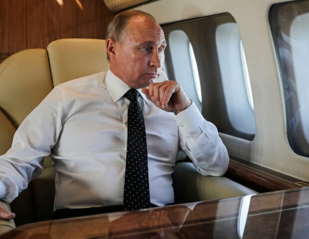 Putinin təyyarələri Ukrayna PUA-ları səbəbindən Moskvaya enə bilməyib – Foto