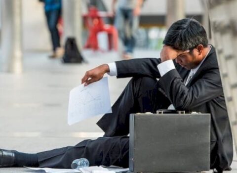 Diplom alan gənclər niyə iş tapa bilmir? – SƏBƏB BUDUR