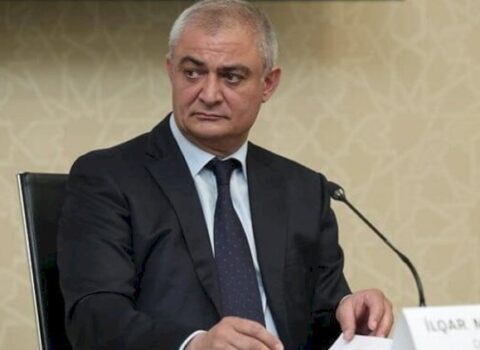 Sabiq sədrin məhkəməsində: “Pulun yarısını rəsmi, yarısını qeyri-rəsmi verirdim”