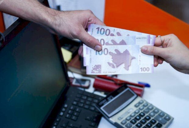 İllərlə işləyənlərə daha çox PUL VERİLƏCƏK