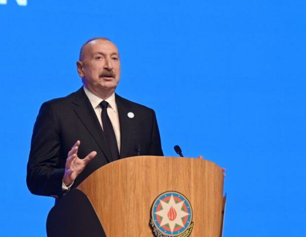 Prezident: Xarici siyasətimizi elə qurmalıyıq ki, heç kim bizim işimizə müdaxilə etməsin