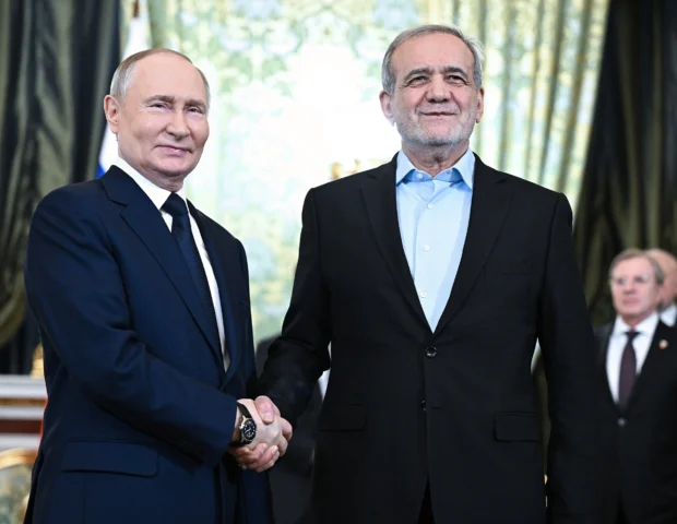 Pezeşkian Putinlə görüşəcək: Bu məsələlər müzakirə olunacaq