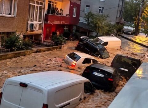 Türkiyədə sel fəlakətində ölənlərin sayı artır
