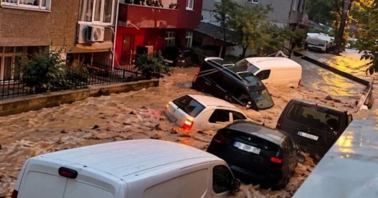 Türkiyədə sel fəlakətində ölənlərin sayı artır