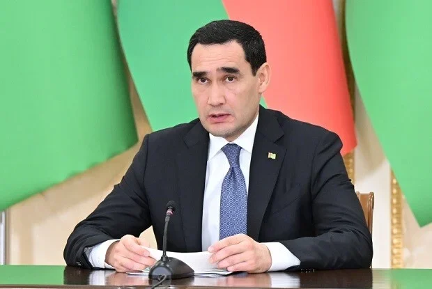 Sərdar Berdiməhəmmədov Azərbaycana gəldi