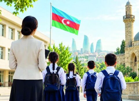 Ekspert dünyəvi təhsildə əsas problemi açıqladı: Məktəblərdə nə dəyişməlidir? 
