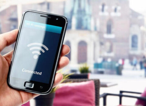 Pulsuz “Wi-Fi” sizə baha başa gələ bilər – Səbəb